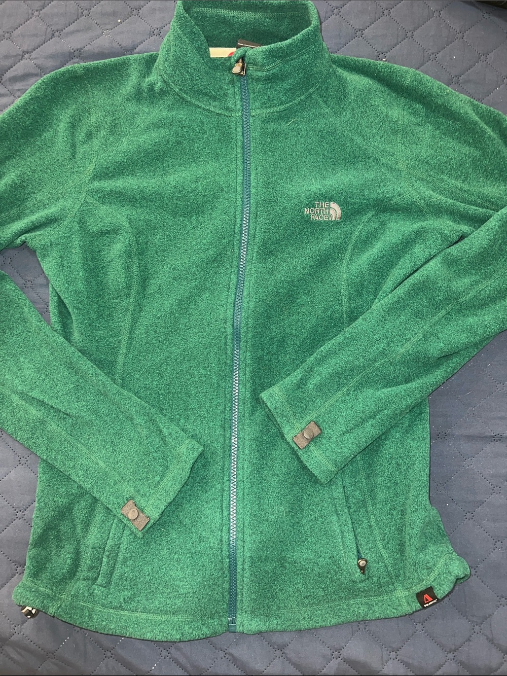 The North Face Women’s Green Full-Zip Teddy Fleece Jacket